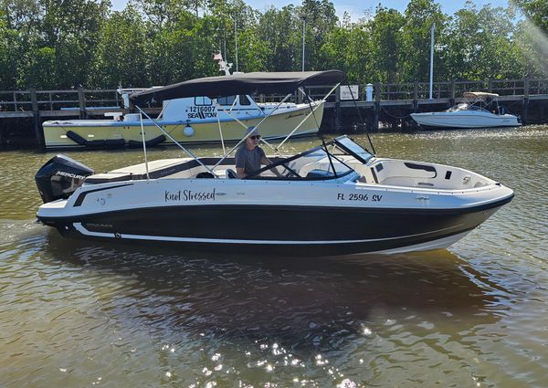 Bayliner VR6-BOWRIDER-OB image