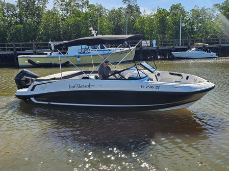 Bayliner VR6-BOWRIDER-OB image