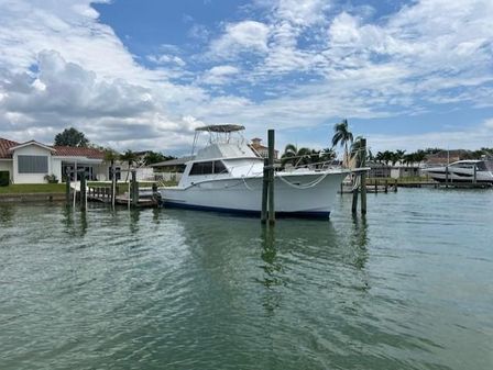 Hatteras 45 Convertible image