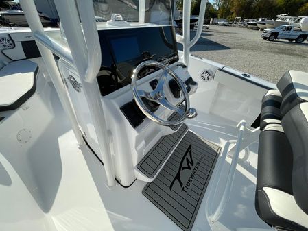 Tidewater 220-LXF image