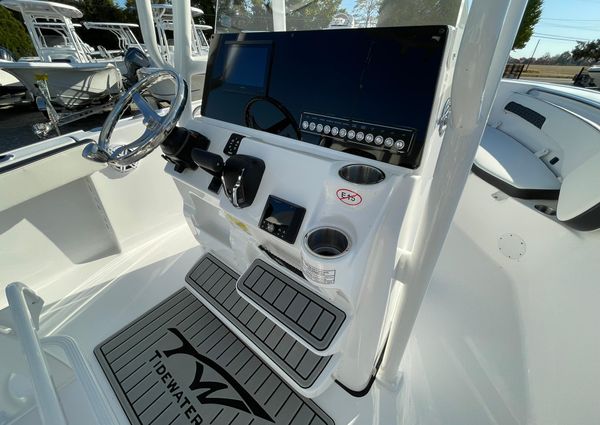 Tidewater 220-LXF image