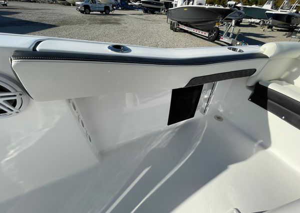 Tidewater 220-LXF image