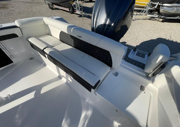 Tidewater 220-LXF image