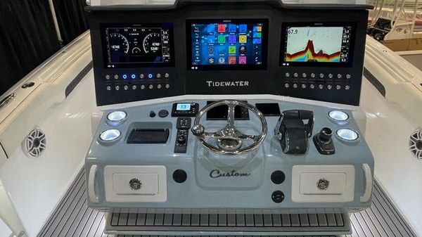 Tidewater 380 CC Adventure