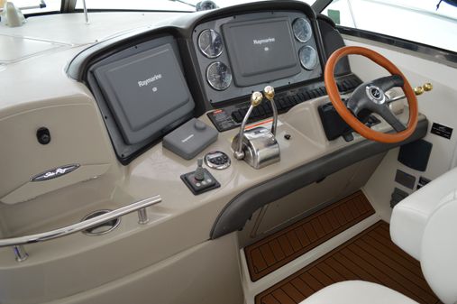 Sea Ray 38 Sundancer image