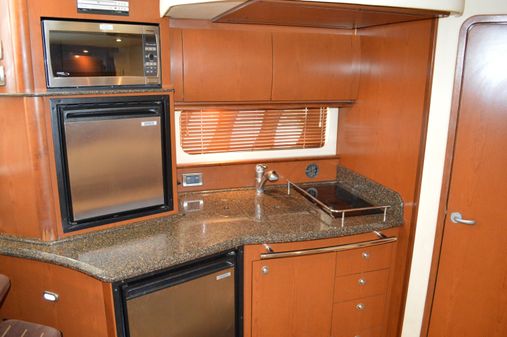 Sea Ray 38 Sundancer image