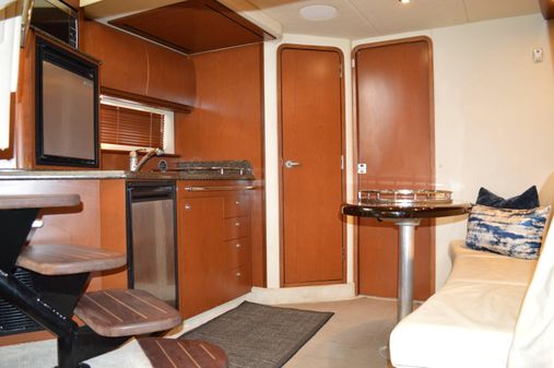 Sea Ray 38 Sundancer image