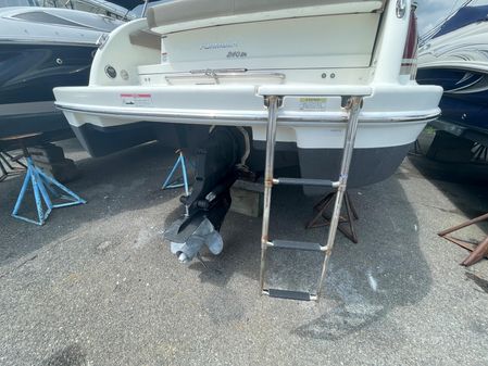 Formula 240 Bowrider image