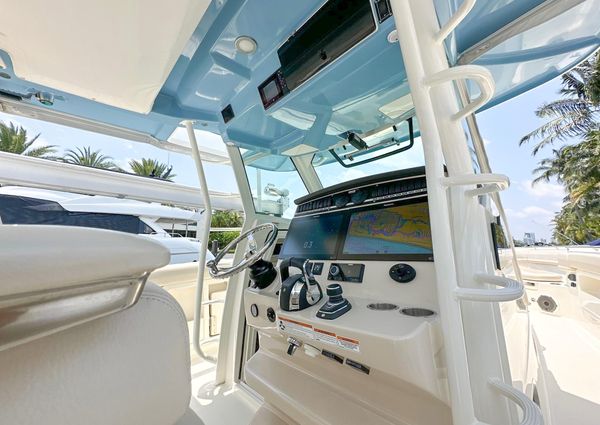 Boston Whaler 380 Outrage image