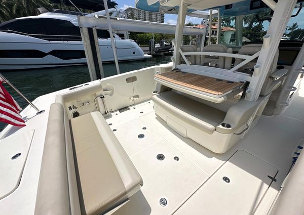 Boston Whaler 380 Outrage image