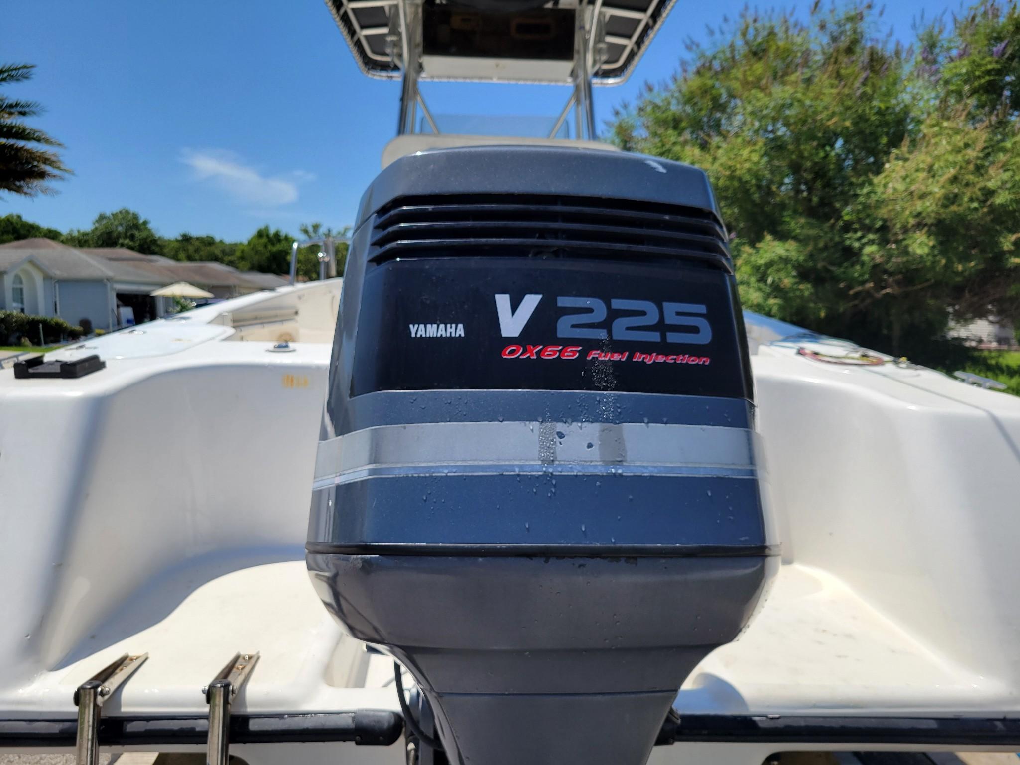 2001 Century 2300 center console