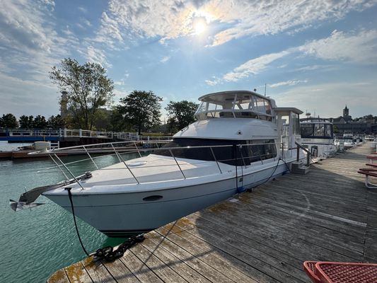 Carver 504 Cockpit Motor Yacht - main image