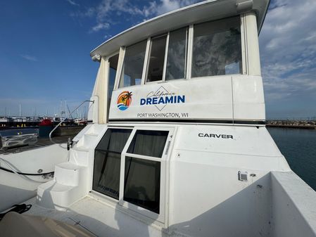 Carver 504 Cockpit Motor Yacht image