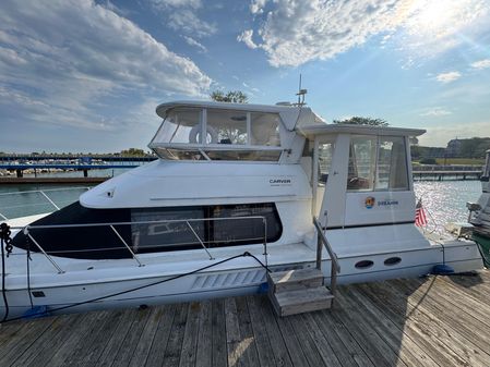 Carver 504 Cockpit Motor Yacht image