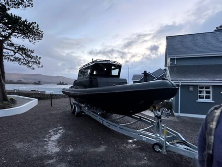 Roughneck 36 Cabin image