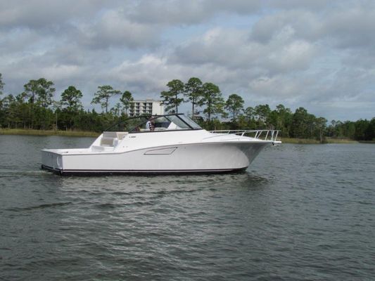 Cabo 41 Express - main image