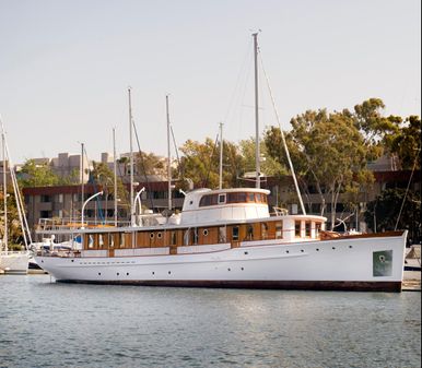 Classic Wilmington Boat Works Motor Yacht image