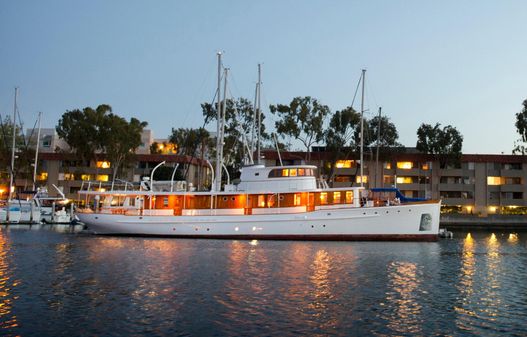 Classic Wilmington Boat Works Motor Yacht image