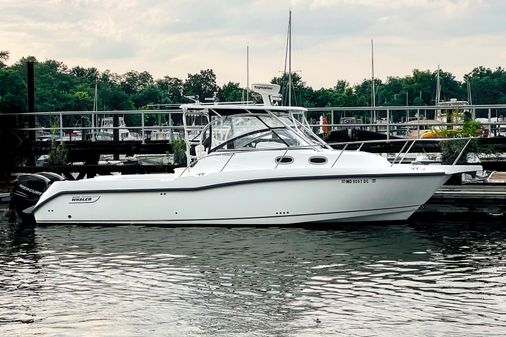 Boston Whaler 305 Conquest image