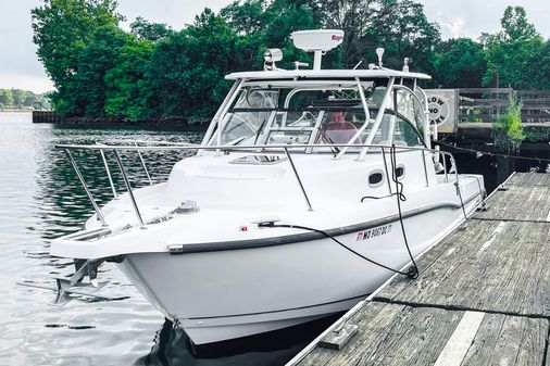 Boston Whaler 305 Conquest image