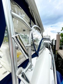 Boston Whaler 305 Conquest image