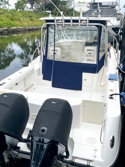 Boston Whaler 305 Conquest image