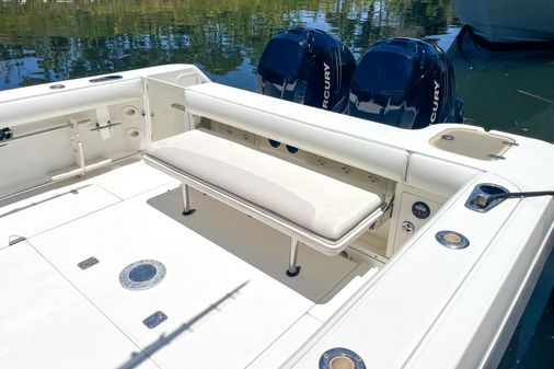 Boston Whaler 305 Conquest image