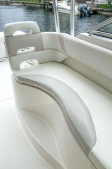 Boston Whaler 305 Conquest image