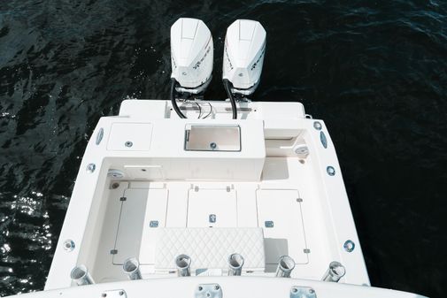 SeaVee 320B image