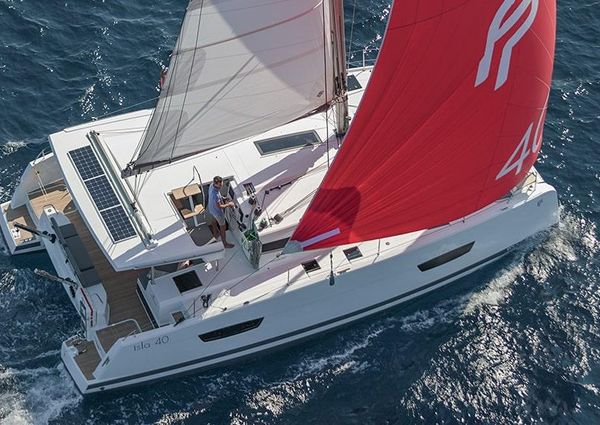 Fountaine Pajot Isla 40 image