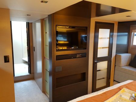 Cruisers Yachts 60 Cantius image
