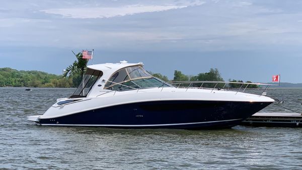 Sea Ray Sundancer 370