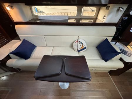 Sea Ray Sundancer 370 image