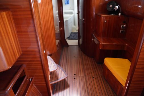 Catana 582 image