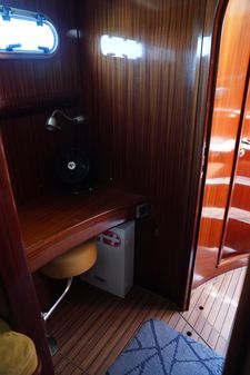 Catana 582 image