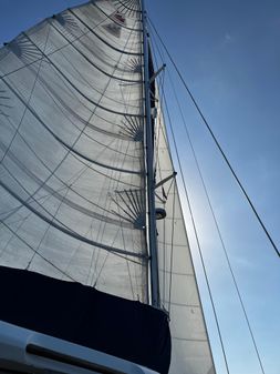 Catana 582 image