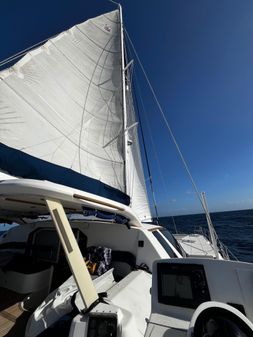 Catana 582 image