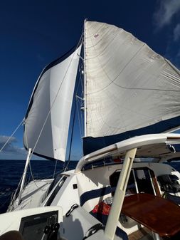 Catana 582 image