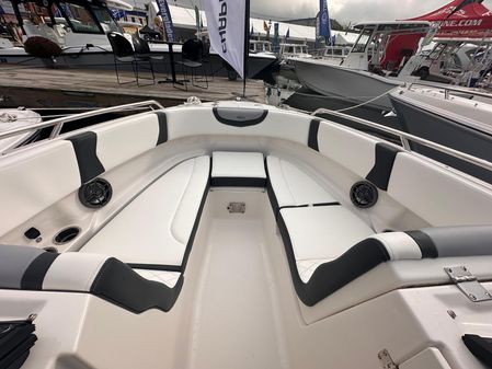 Chaparral 250-OSX image