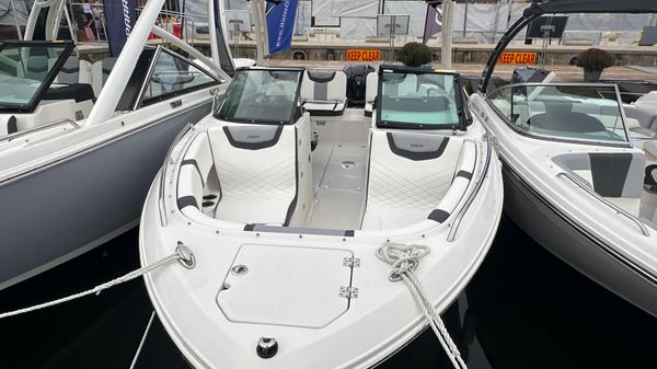 Chaparral 250 OSX 