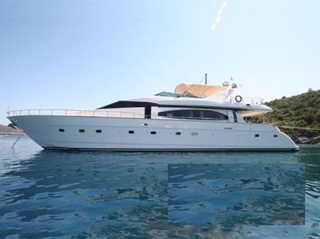 Azimut 85 image