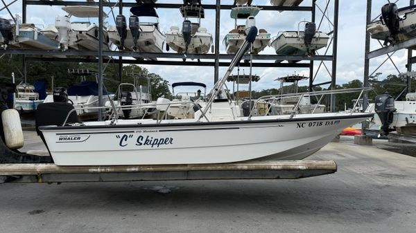 Boston Whaler 170 Montauk 