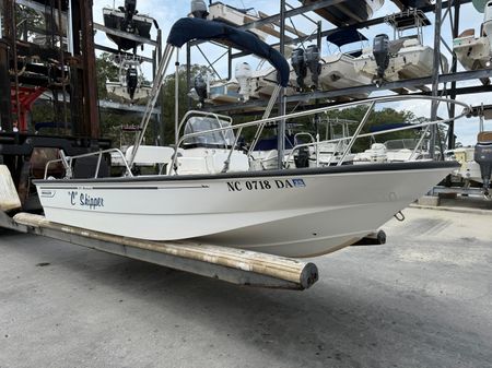 Boston-whaler 170-MONTAUK image