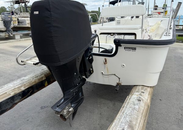 Boston-whaler 170-MONTAUK image