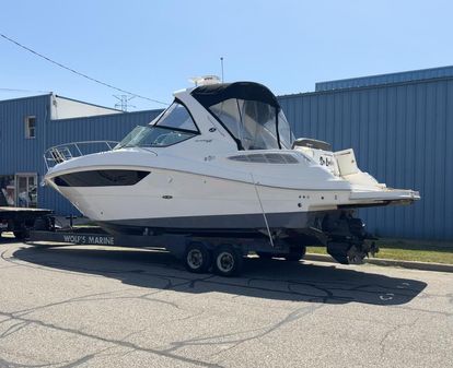 Sea Ray 330 Sundancer image