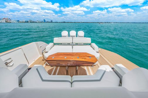 Tiara Yachts 48 LS image