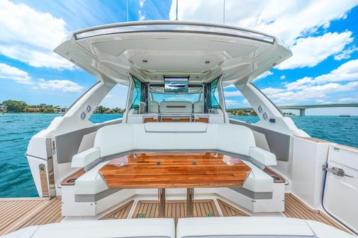 Tiara Yachts 48 LS image