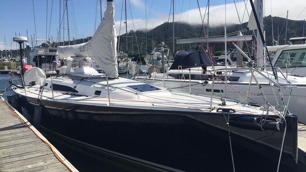 J Boats 121