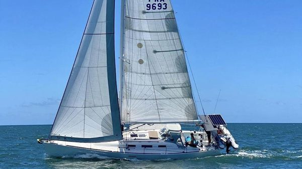 Dufour 44 Performance