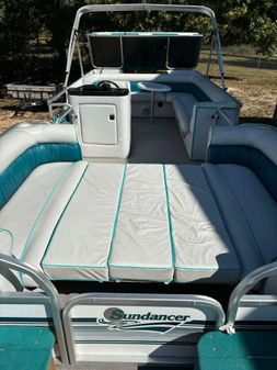 Sundancer-pontoons 260D image